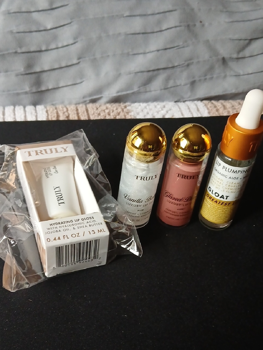 TRULY Lip Bundle - Serum, Oil, Gloss NWOB